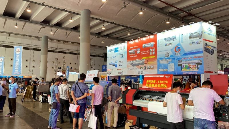 标识标牌代理加盟，如何规避潜在风险？**