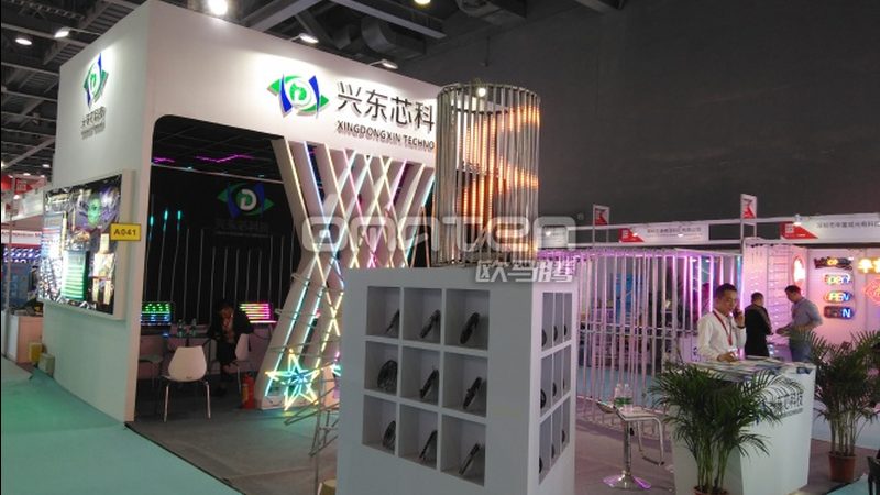 新手做超薄灯箱，先搞懂这几个关键步骤